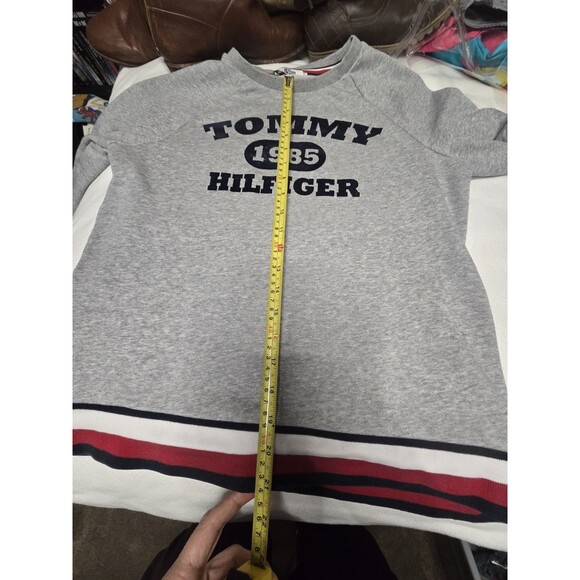 Tommy Hilfiger Denim 1985 Crewneck Sweatshirt Gray Size S/M Logo Pullover USA - Picture 7 of 15
